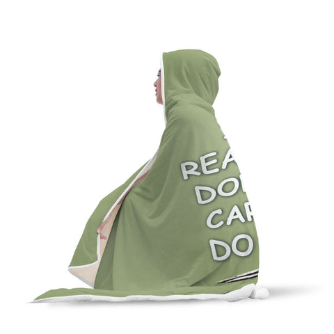 Image of Melania's Hooded Blanket - Lovelylifezone